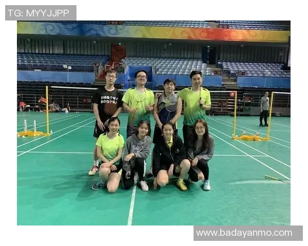 上海羽毛球队盯防策略分析及其在比赛中的得失表现探讨