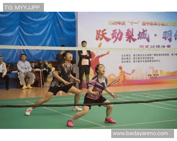 武汉羽毛球队的团队协作之道:如何在赛场上实现默契与配合 武汉羽毛球队的团队协作之道:如何在赛场上实现默契与配合