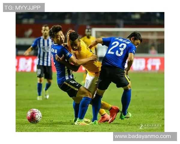 足球明星摔角大赛精彩瞬间集锦让你领略不一样的运动魅力与激情